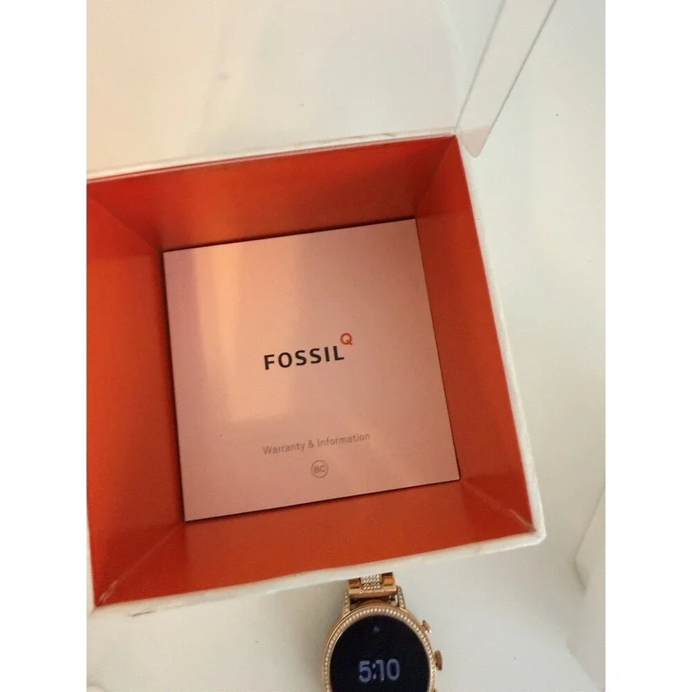Fossil Gen 4 Smartwatch Venture HR 40mm - Rose Gold-Tone Stainless Steel FTW6011